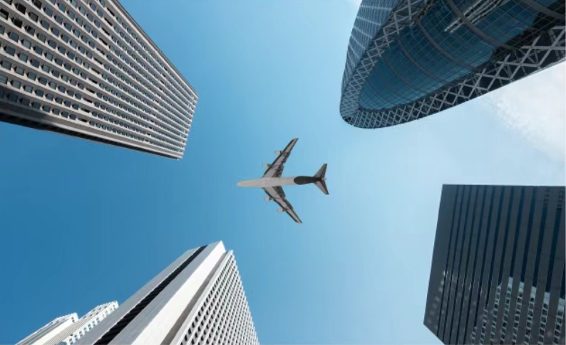 飞驰、翱翔、穿梭... 现代“行”的背后，谁在默默守护？